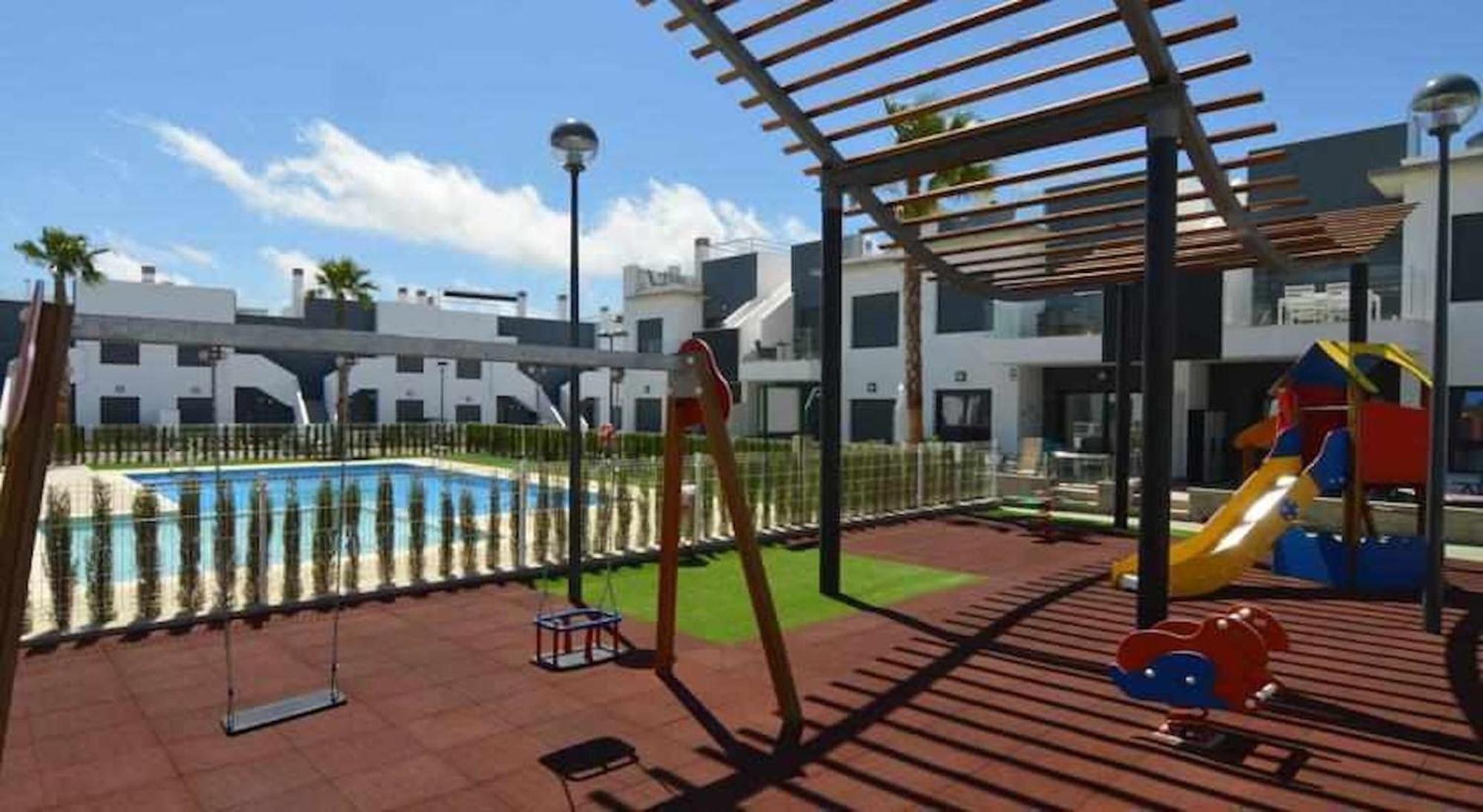 Apartment Lamar - *