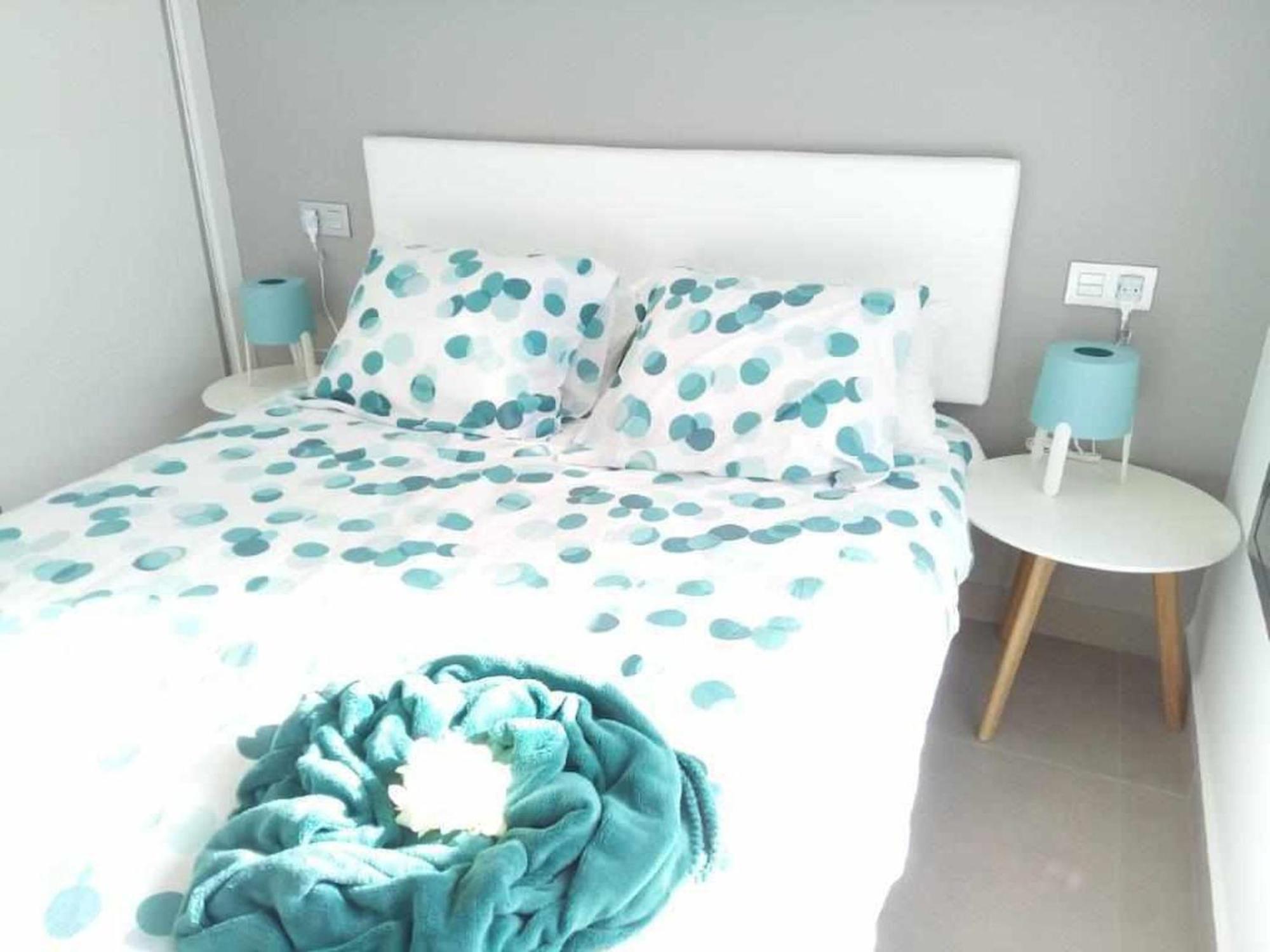 Apartment Lamar - *